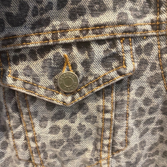 GRLFRND CARA LEOPARD PRINT CROPPED DENIM - Picture 10 of 10